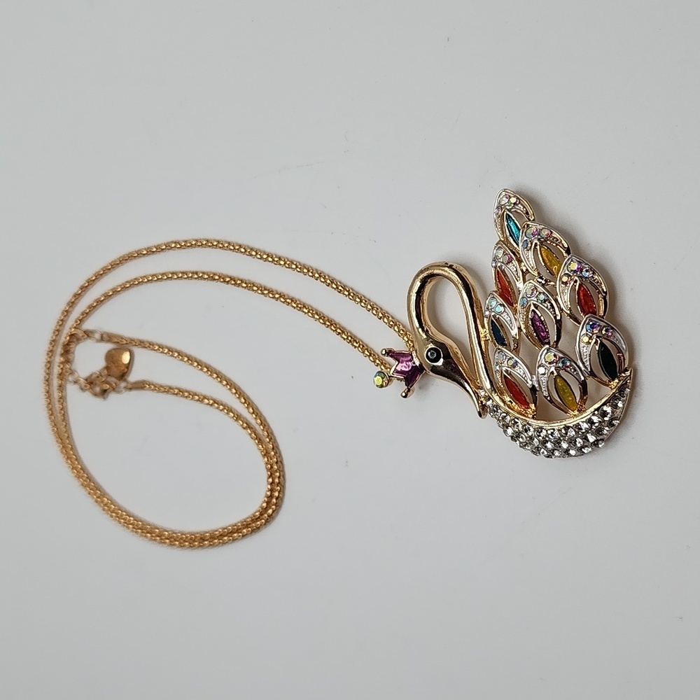 Betsey Johnson Crystal Rhinestone Multicolor Crown Swan Pendant Chain Necklace